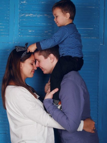 common sense_Pixabayfamily-1404827_400x600